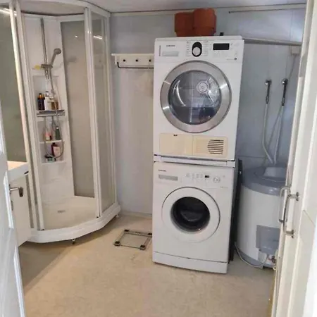 Naer Sentrum Stor, Privat Og Koselig Rom