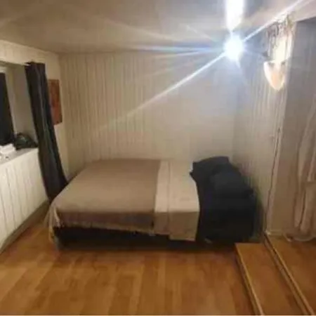 Naer Sentrum Stor, Privat Og Koselig Rom Habitación en casa particular